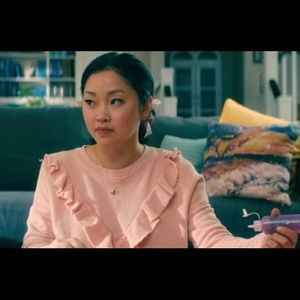 Free people sweater that was featured in TATBILB 2